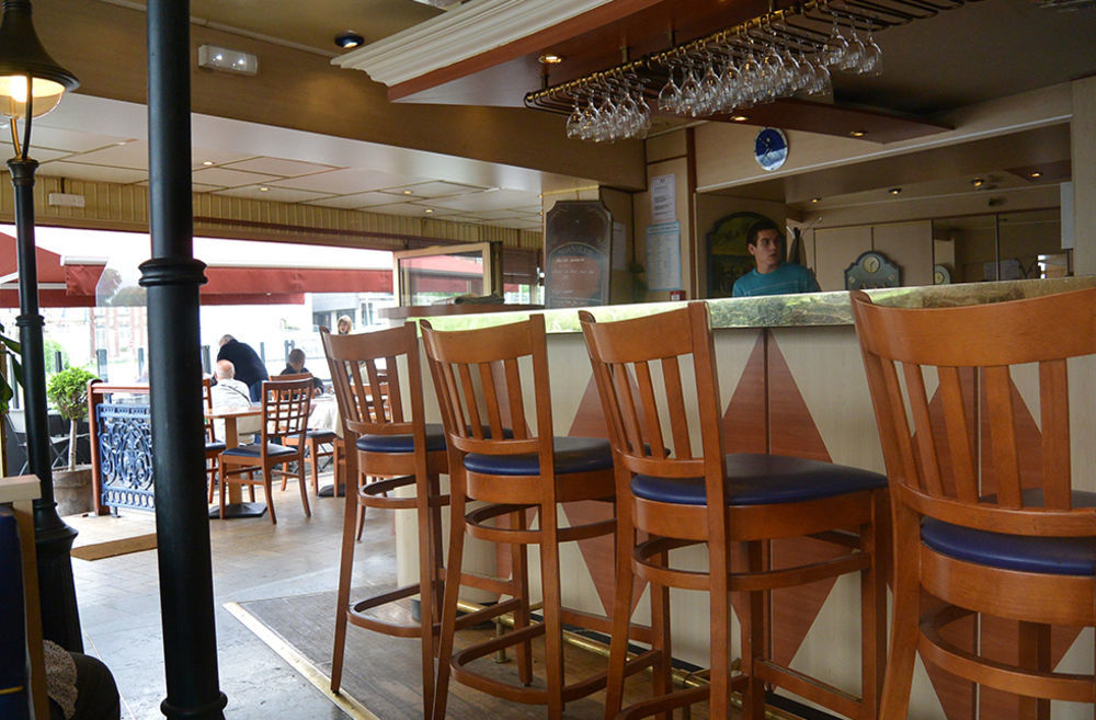 Hotel De Rouen Louviers Ngoại thất bức ảnh
